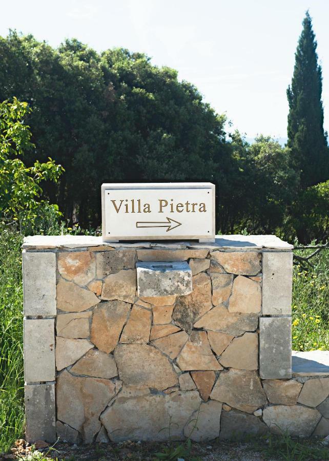 Villa Pietra Selca  المظهر الخارجي الصورة